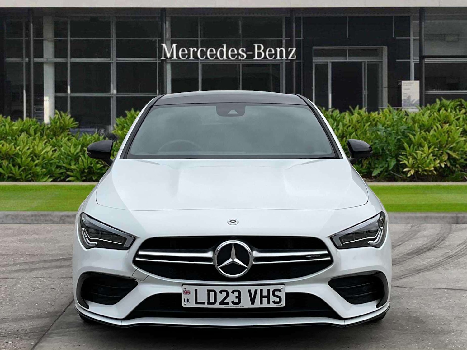 Used Mercedes-Benz CLA 2023 for sale - 77232950: Photo 2