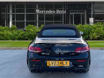 Used Mercedes-Benz C Class 2023 for sale - 76329354: Photo