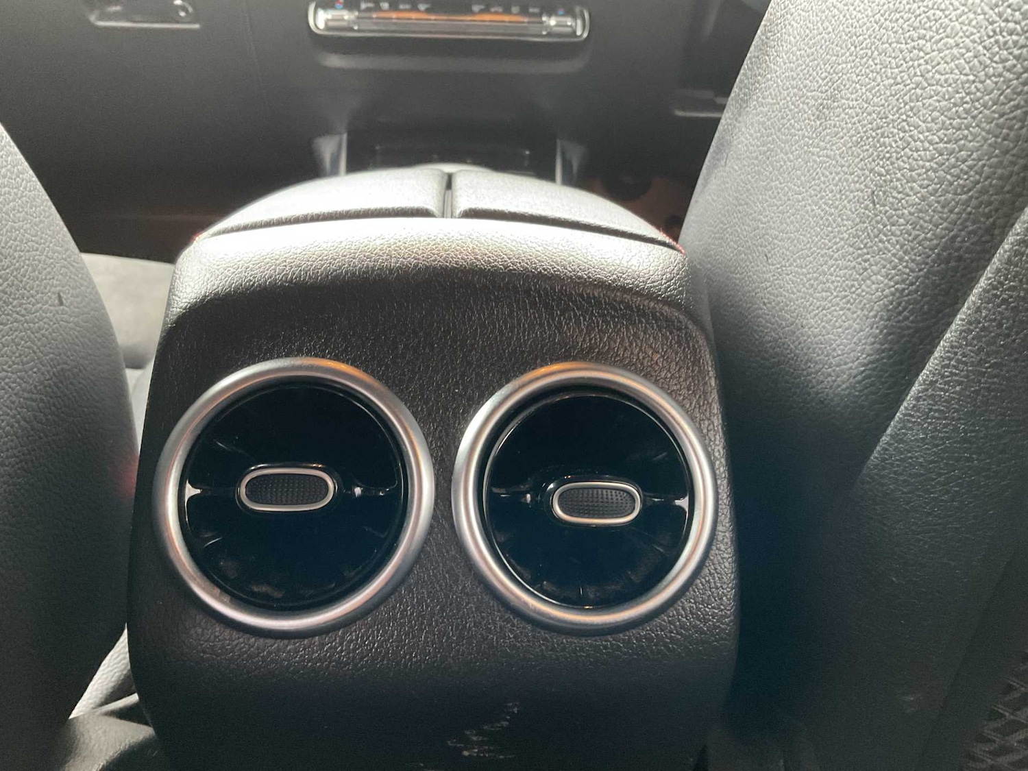 Used Mercedes-Benz GLB 2021 for sale - 76460180: Photo 20