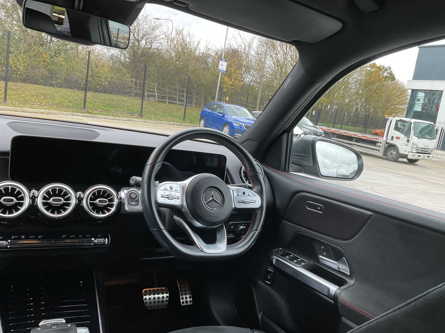 Used Mercedes-Benz GLB 2021 for sale - 76460180: Photo 22