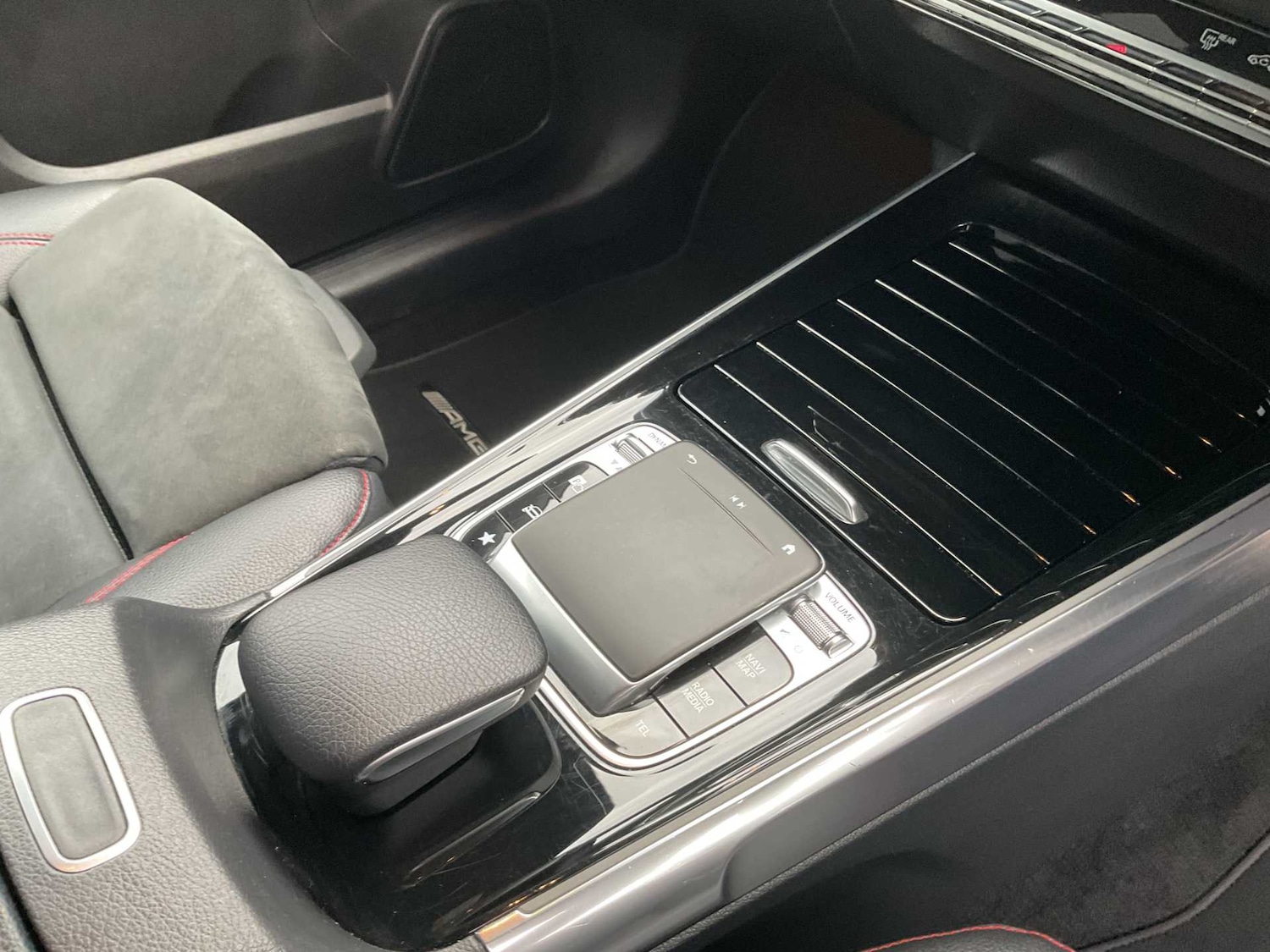 Used Mercedes-Benz GLB 2021 for sale - 76460180: Photo 29