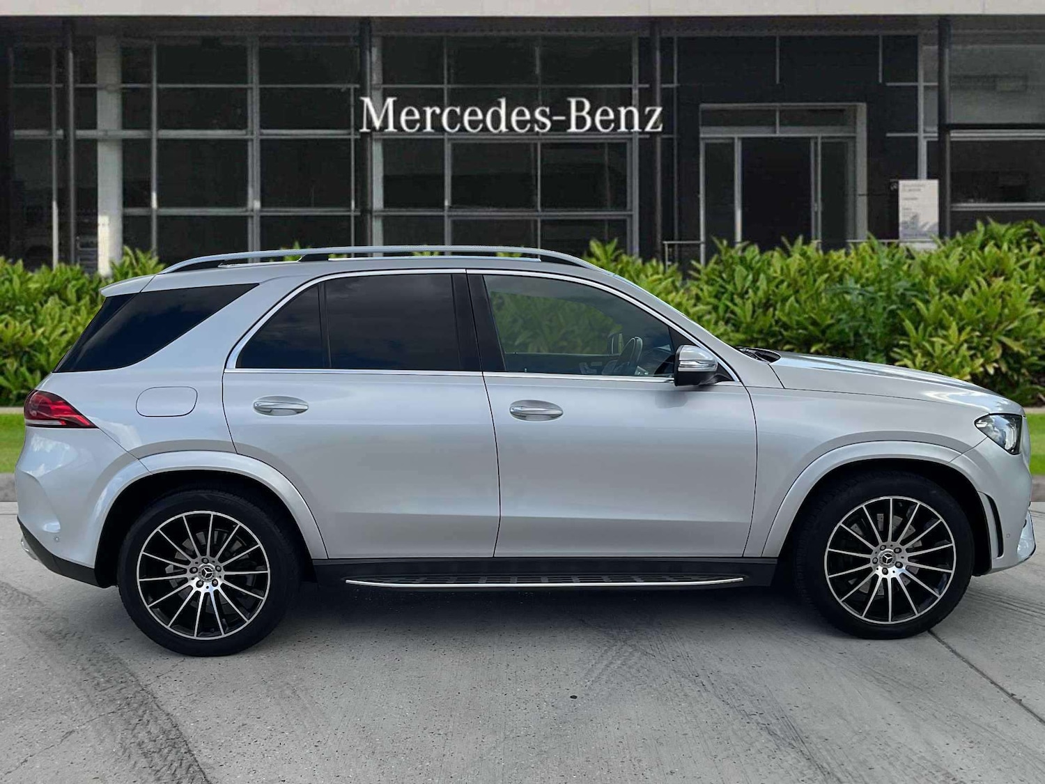 Used Mercedes-Benz GLE 2021 for sale - 75903282: Photo 2