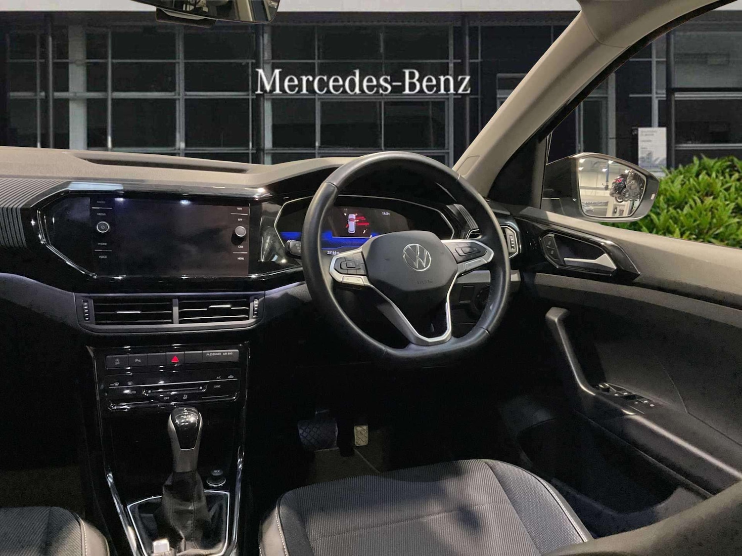 Used Volkswagen T-Cross 2023 for sale - 77158437: Photo 22