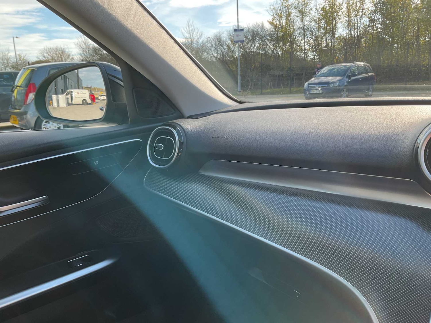 Used Mercedes-Benz C Class 2022 for sale - 76575902: Photo 35