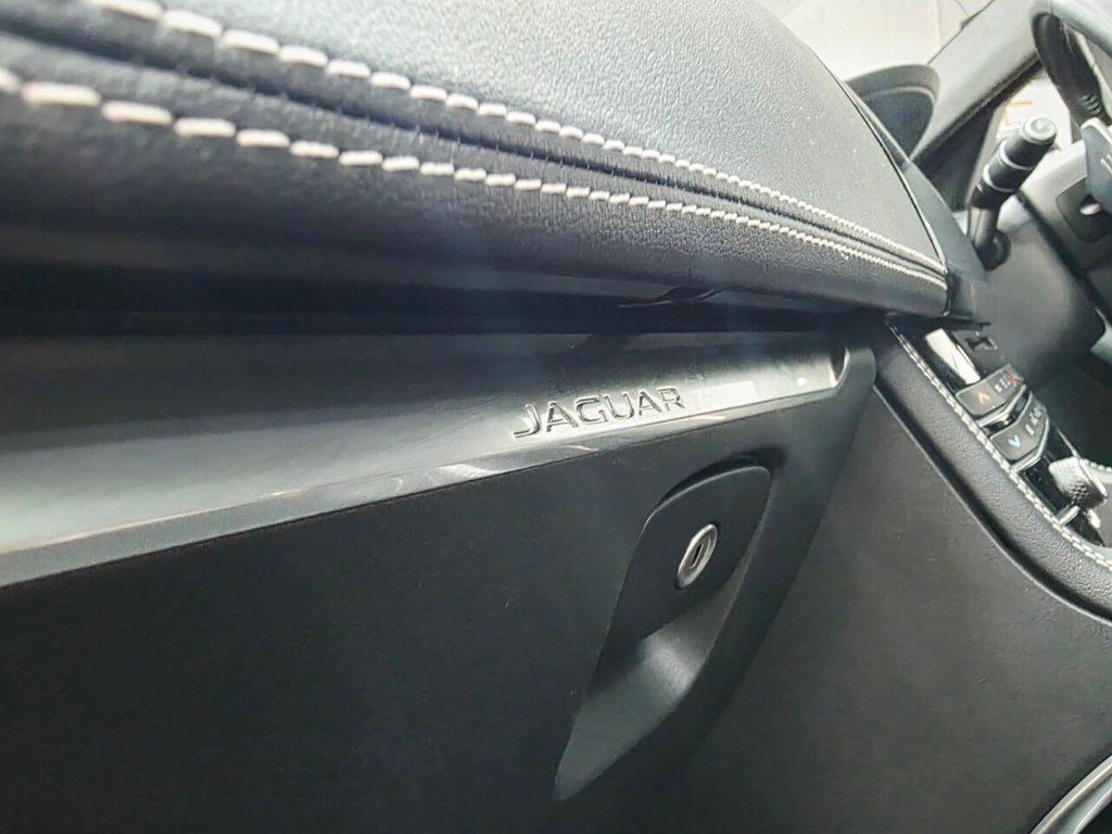 Used Jaguar F-Pace 2019 for sale - 77110491: Photo 21