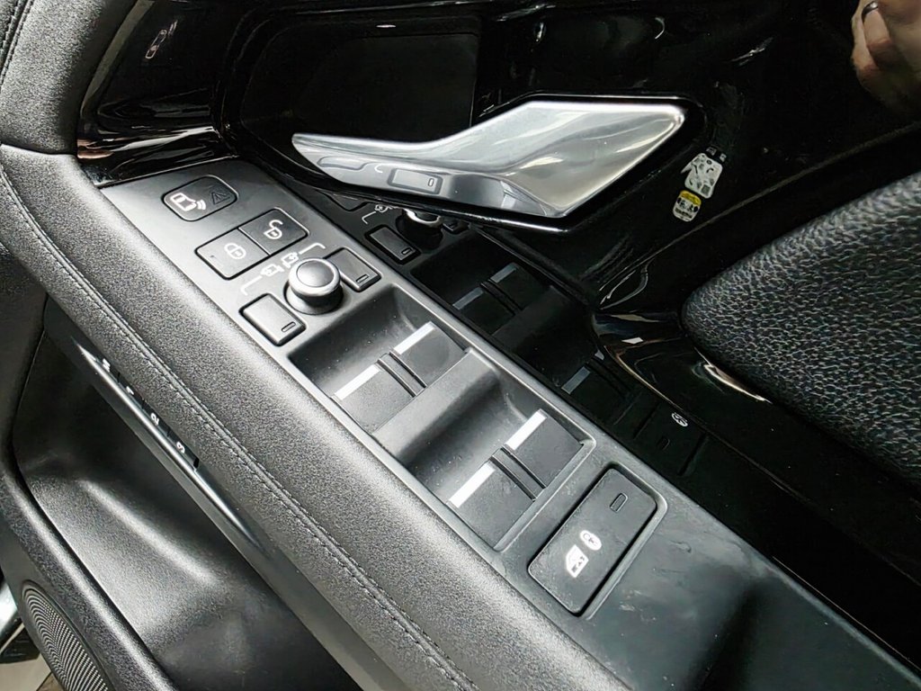 Used Land Rover Range Rover Evoque 2019 for sale - 77110531: Photo 40