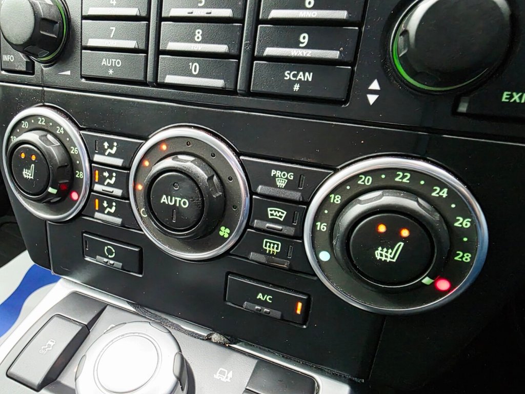 Used Land Rover Freelander 2 2011 for sale - 77110515: Photo 24