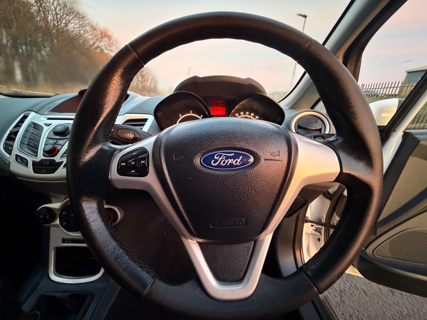 Used Ford Fiesta 2010 for sale - 77609361: Photo 10