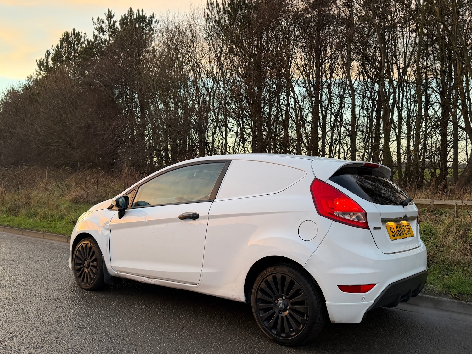 Used Ford Fiesta 2010 for sale - 77609361: Photo 5