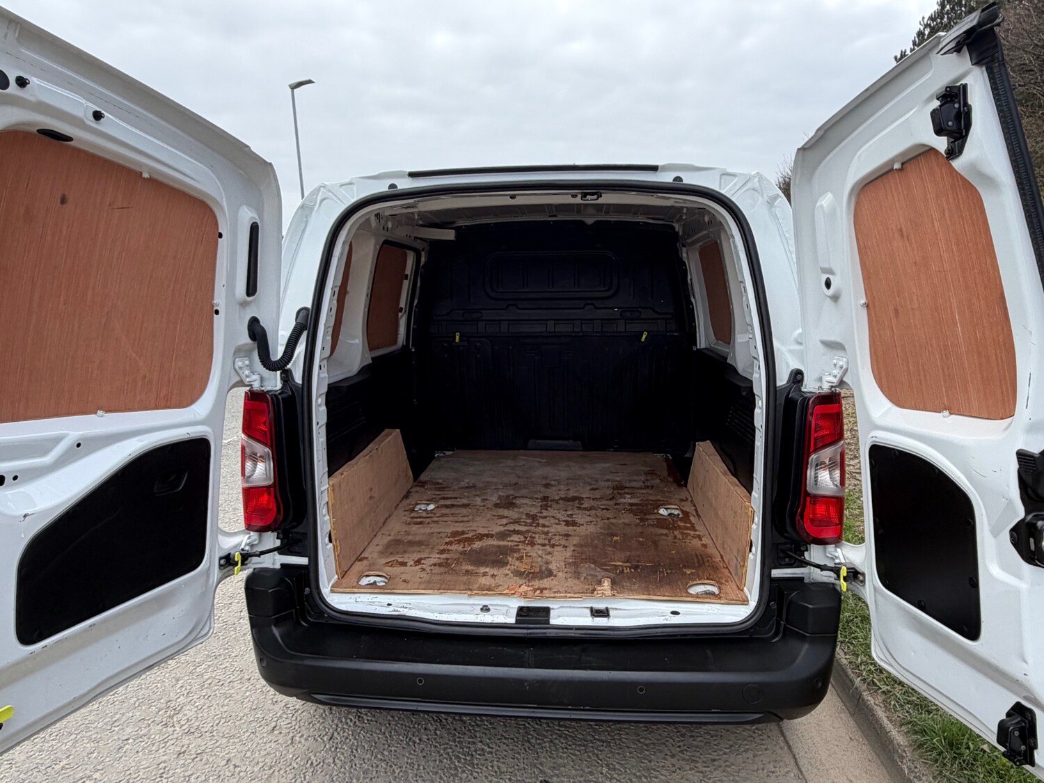 Used Citroen Berlingo 2022 for sale - 77947313: Photo 12