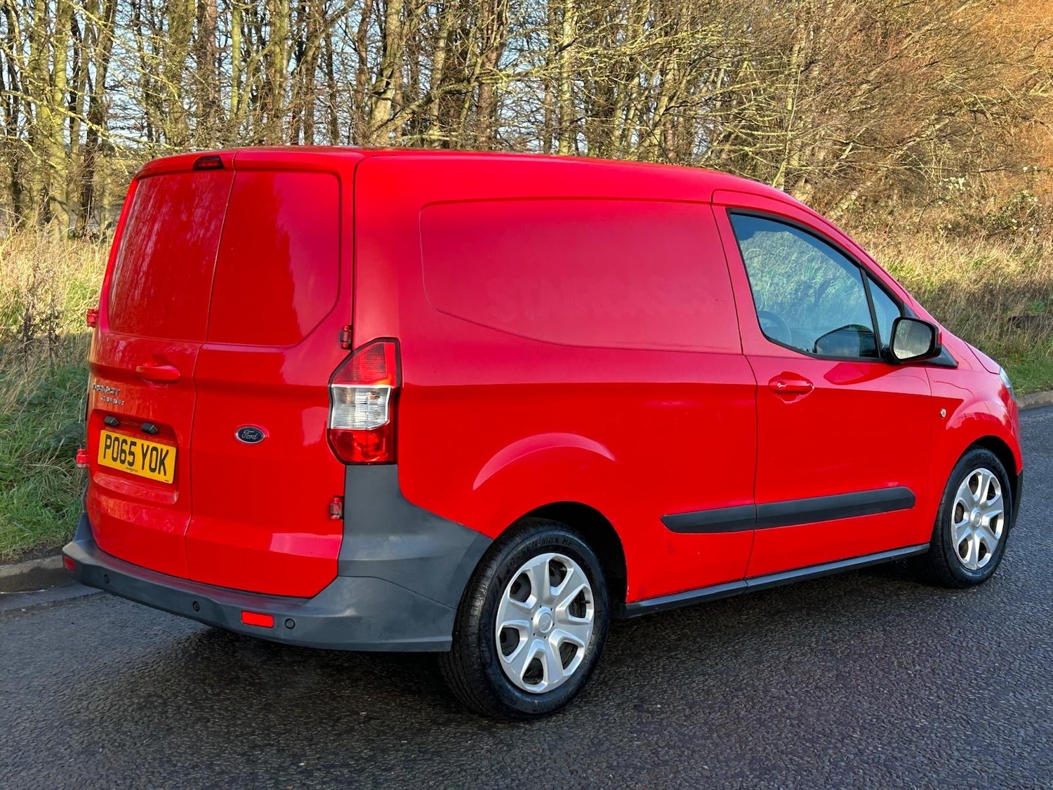 Used Ford Transit Courier 2015 for sale - 76892619: Photo 5