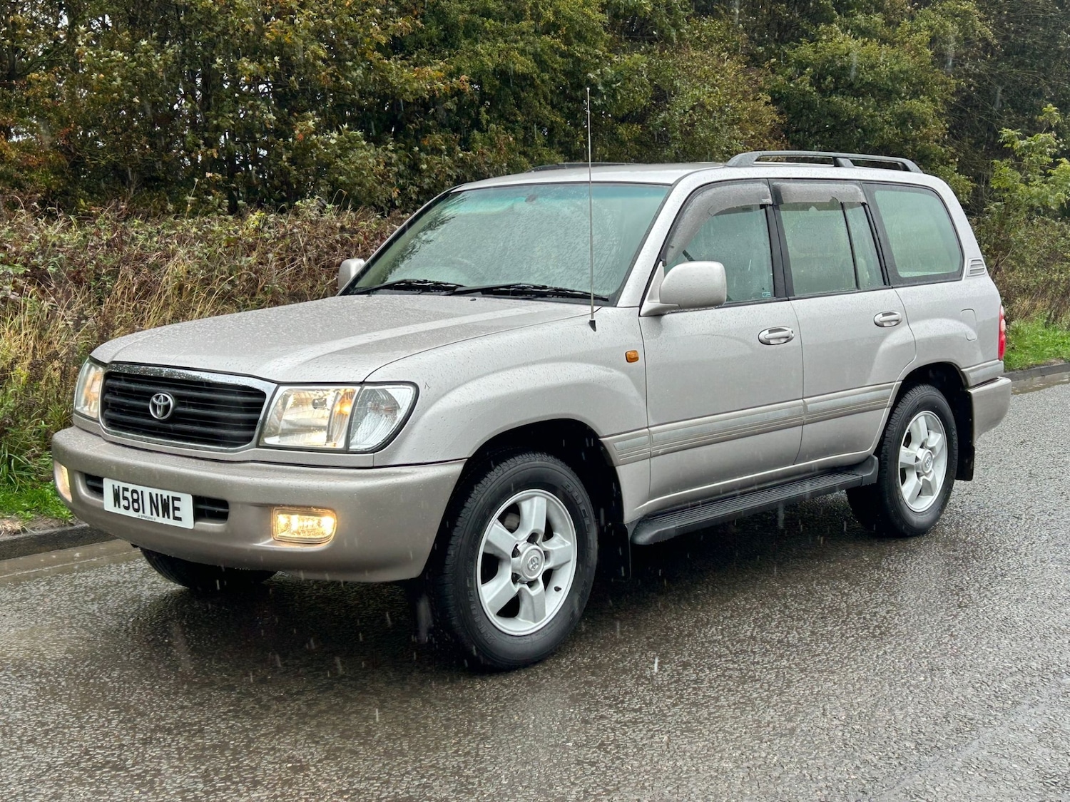 Used Toyota Land Cruiser 2000 for sale - 76476341: Photo 2