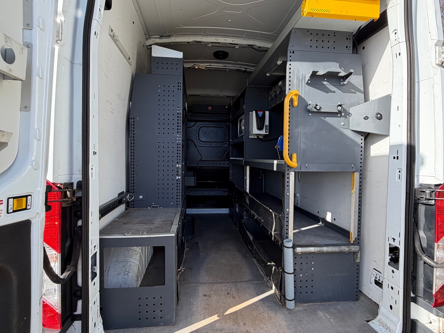 Used Ford Transit 2018 for sale - 78065528: Photo 9