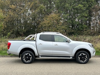 Used Nissan Navara 2019 for sale - 76476872: Photo
