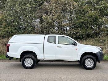 Used Isuzu D-Max 2019 for sale - 76157511: Photo