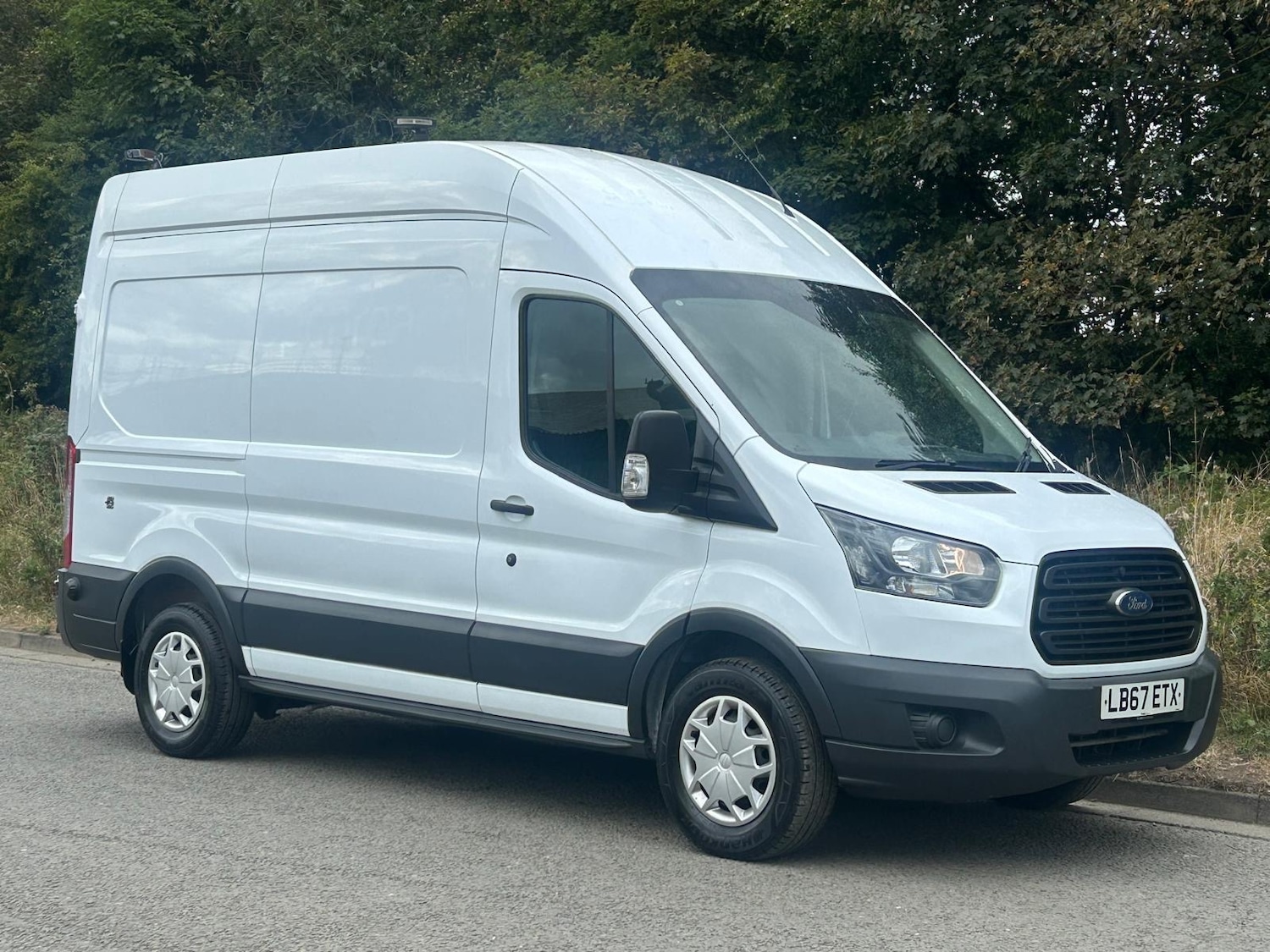 Used Ford Transit 2018 for sale - 76476993: Photo 1