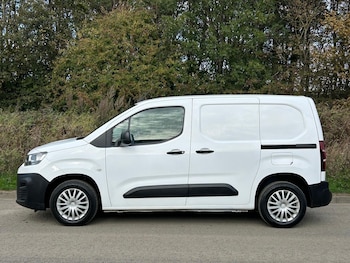 Used Citroen Berlingo 2020 for sale - 76320455: Photo