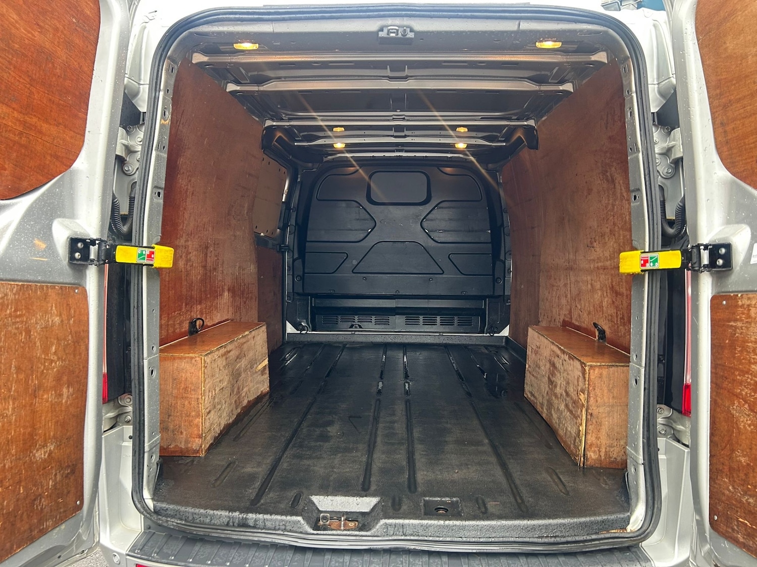 Used Ford Transit Custom 2017 for sale - 76611461: Photo 10