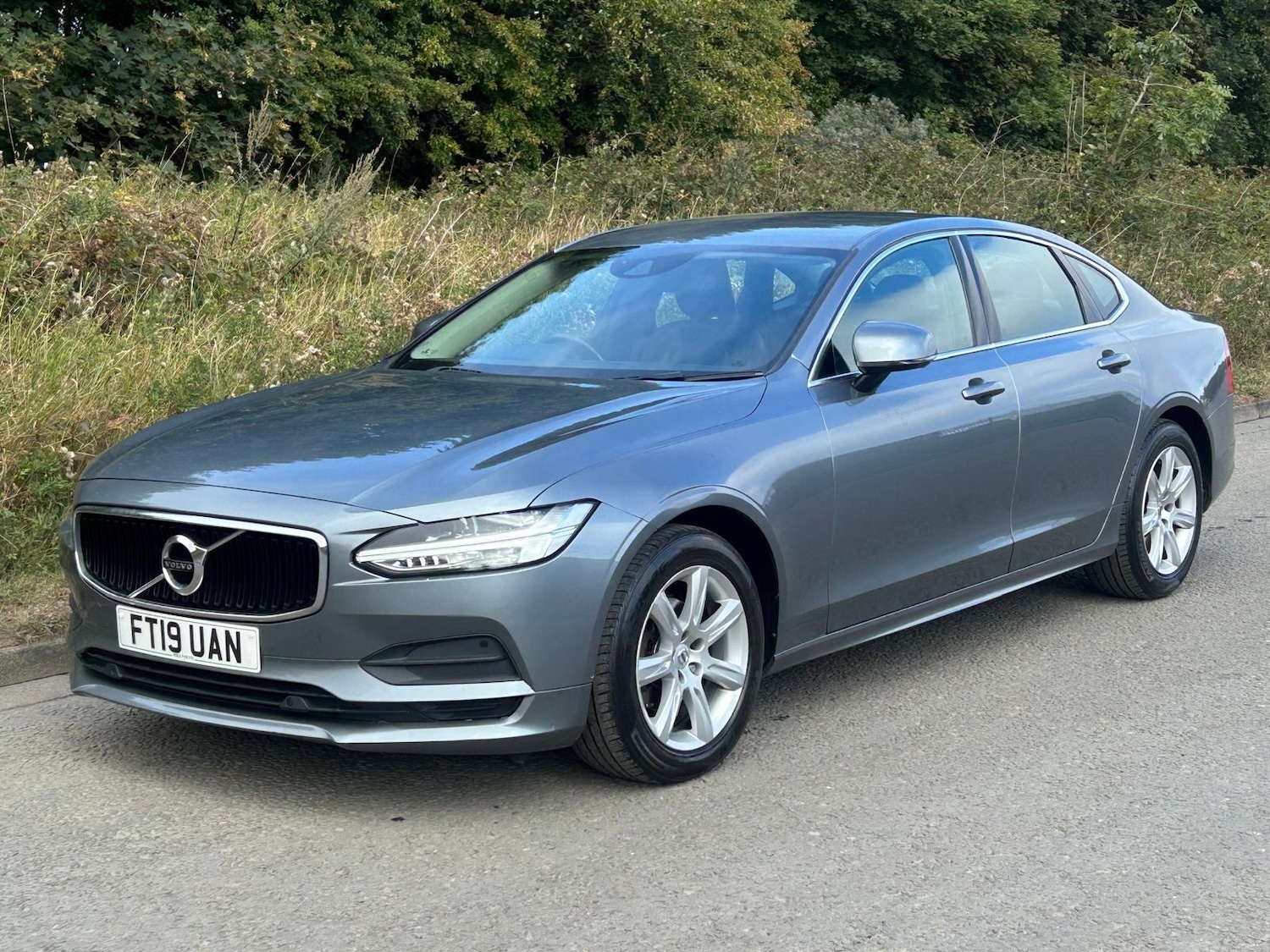 Used Volvo S90 2019 for sale - 76477031: Photo 1