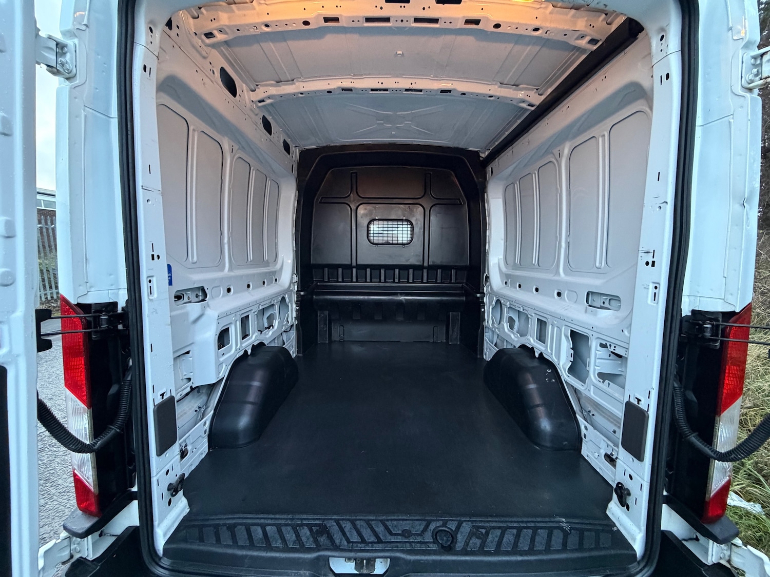 Used Ford Transit 2020 for sale - 77223029: Photo 11