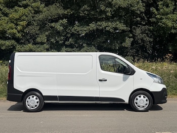 Used Renault Trafic 2015 for sale - 79194029: Photo
