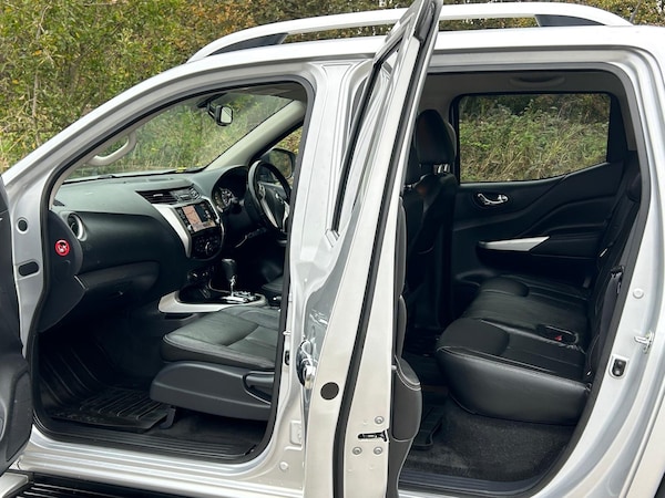 Used Nissan Navara 2019 for sale - 76309604: Photo 10