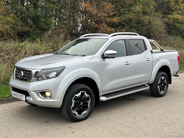 Used Nissan Navara 2019 for sale - 76309604: Photo 2