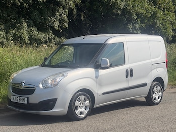 Used Vauxhall Combo 2015 for sale - 79571227: Photo