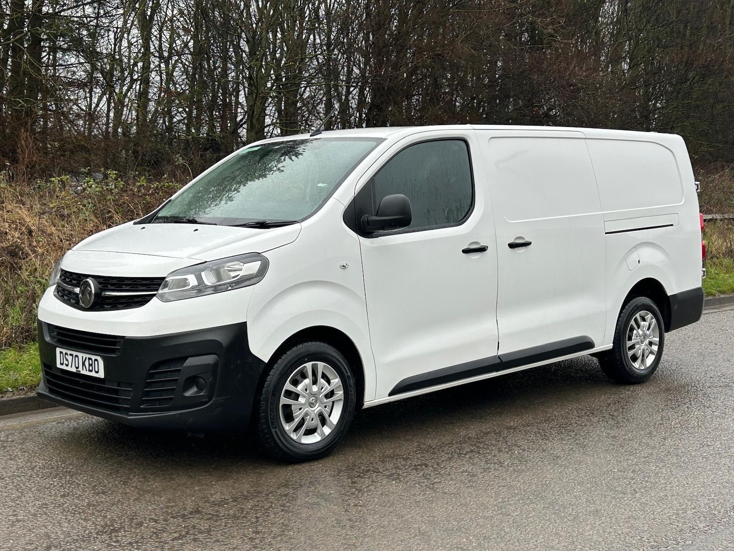Used Vauxhall Vivaro 2020 for sale - 77323933: Photo 2