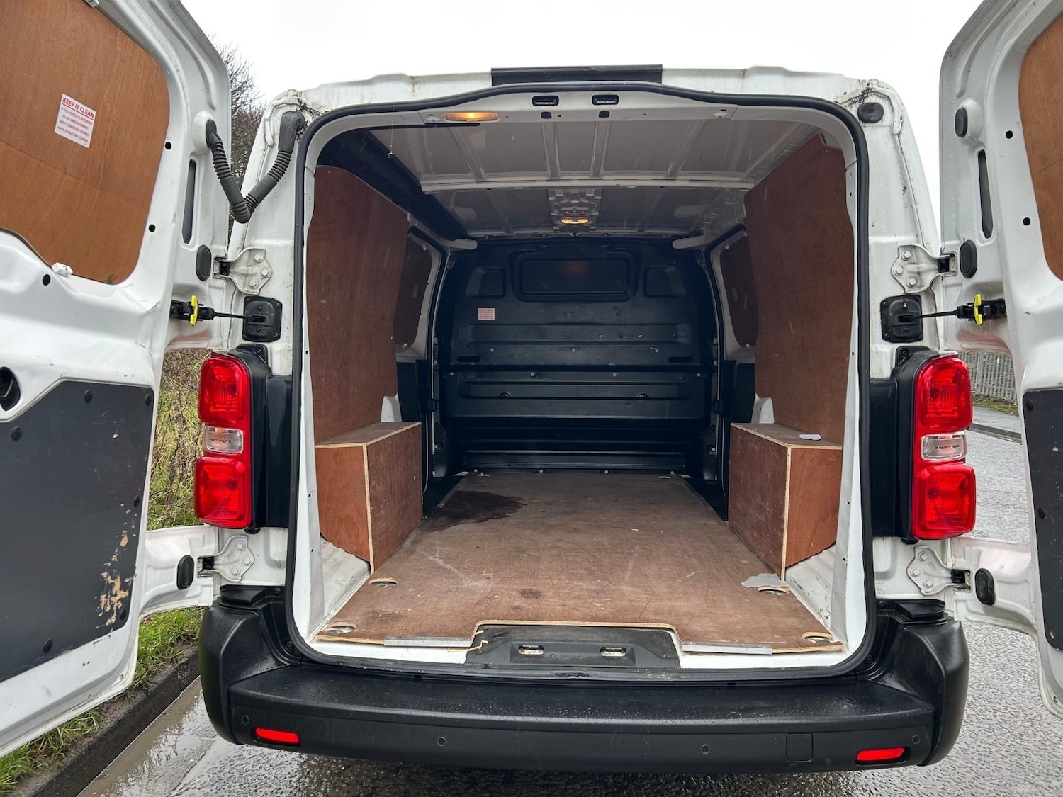 Used Vauxhall Vivaro 2020 for sale - 77323933: Photo 9