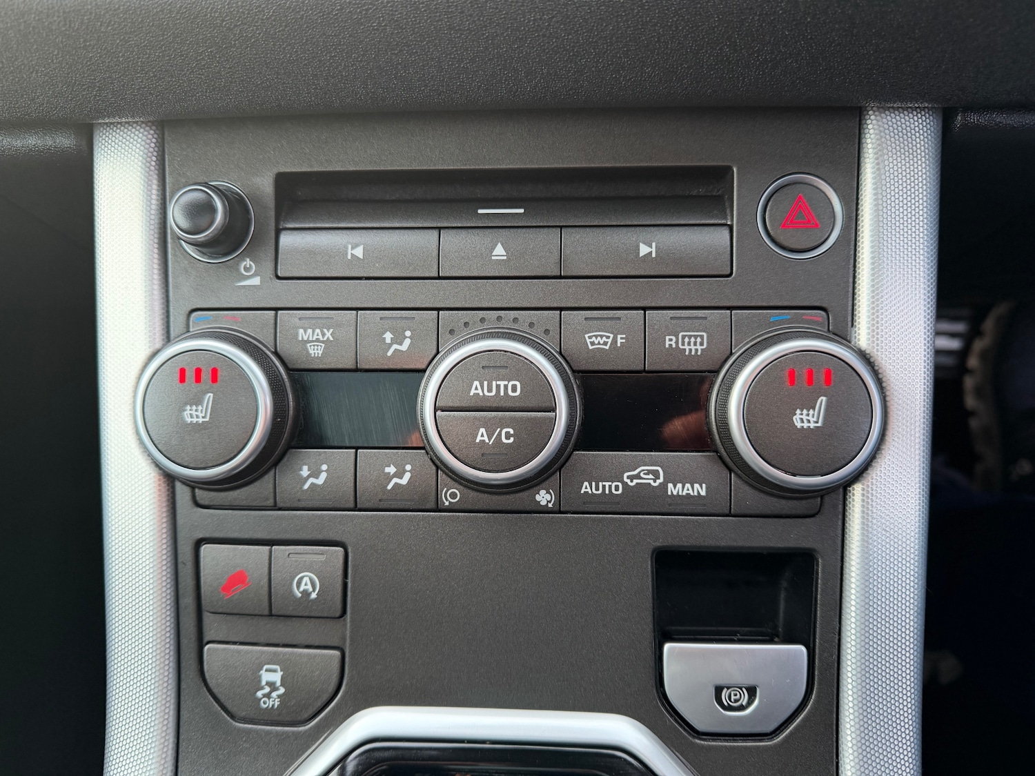 Used Land Rover Range Rover Evoque 2017 for sale - 77138777: Photo 17