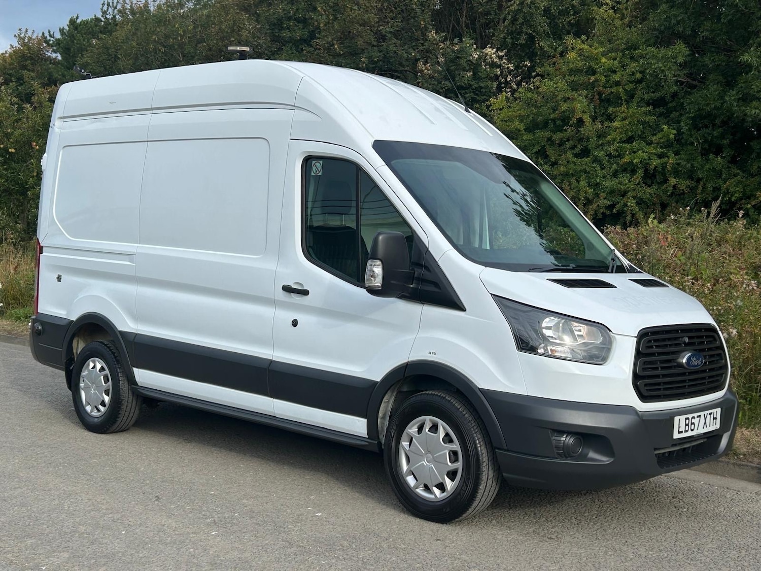 Used Ford Transit 2018 for sale - 76273353: Photo 1