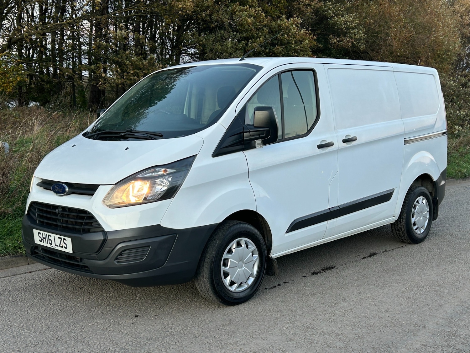Used Ford Transit Custom 2016 for sale - 76393785: Photo 1