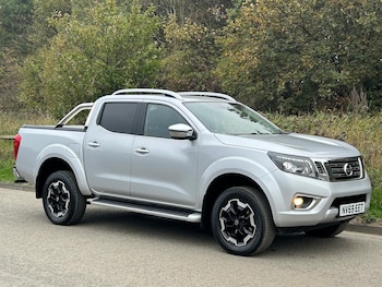 Nissan - Navara