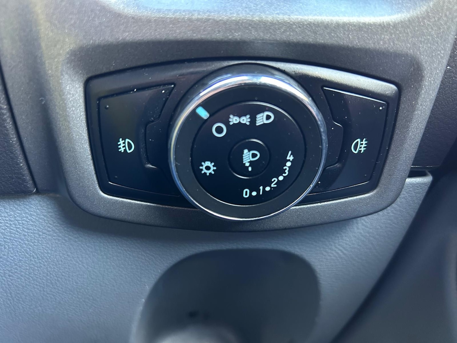Used Ford Transit Custom 2015 for sale - 76128654: Photo 17