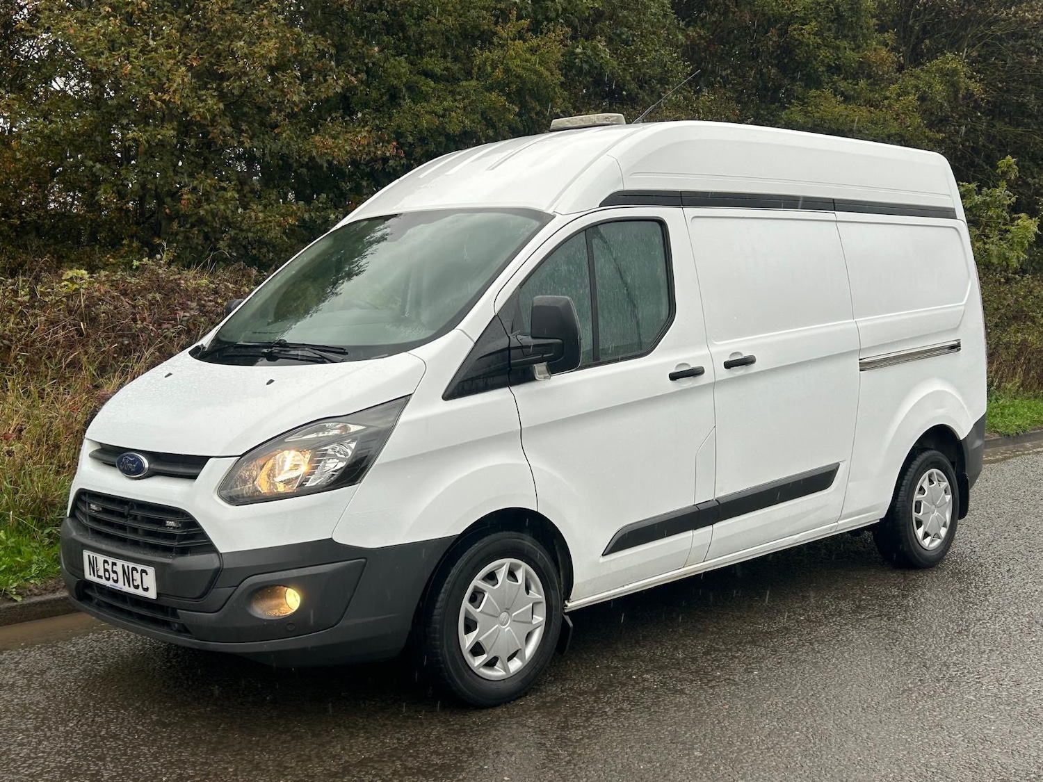 Used Ford Transit Custom 2015 for sale - 76128654: Photo 2