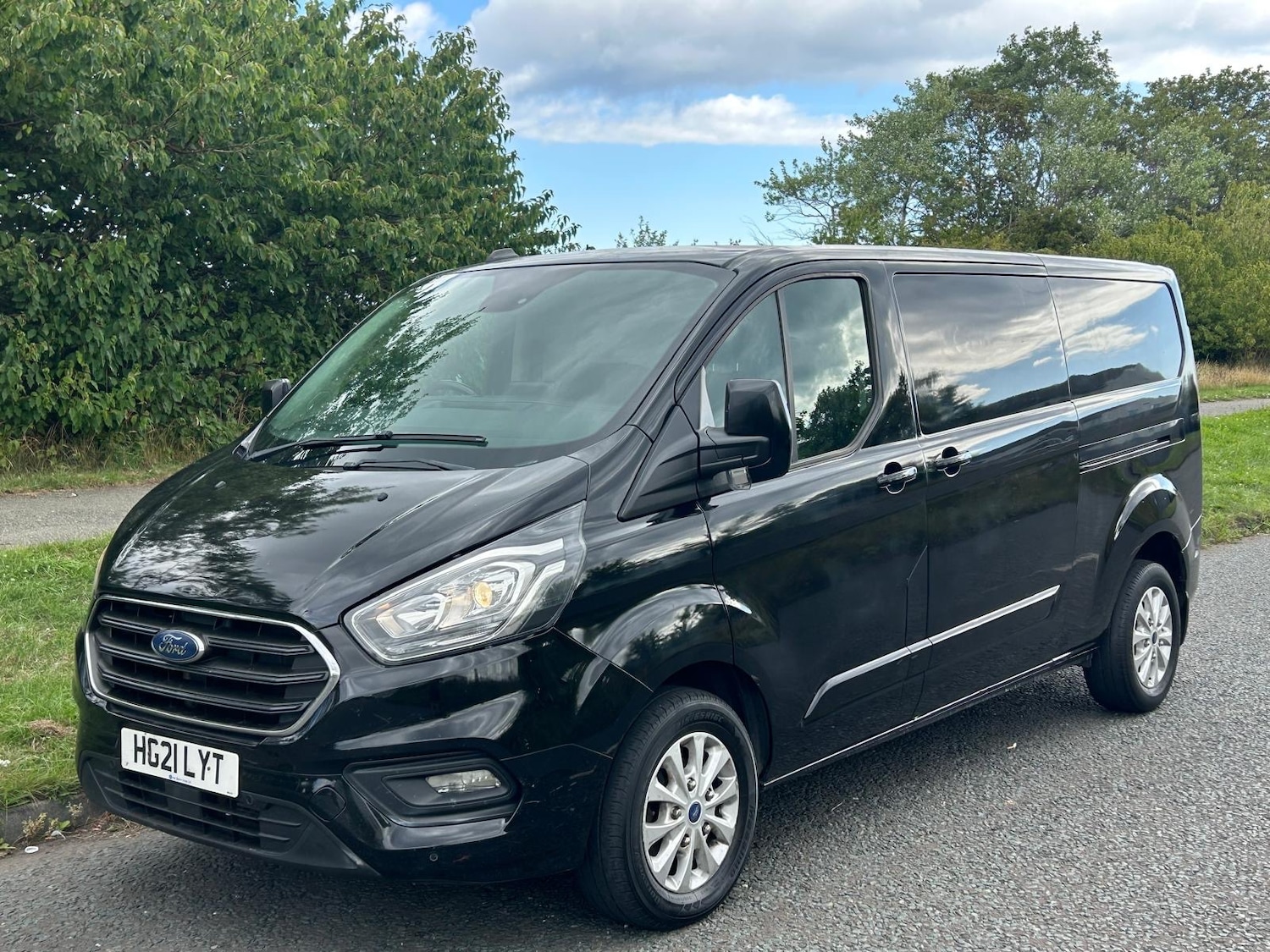 Used Ford Transit Custom 2021 for sale - 76611230: Photo 2