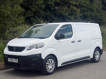 Used Peugeot Expert 2018 for sale - 79055491: Photo