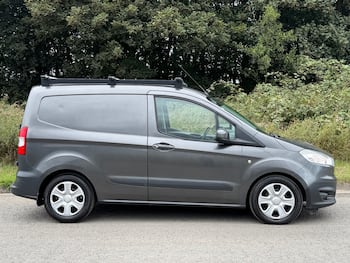Used Ford Transit Courier 2016 for sale - 79693789: Photo