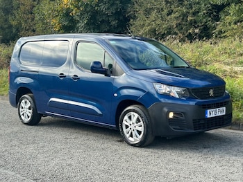 Used Peugeot Partner 2019 for sale - 75252225: Photo