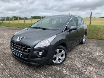 Used Peugeot 3008 2013 for sale - 76554080: Photo