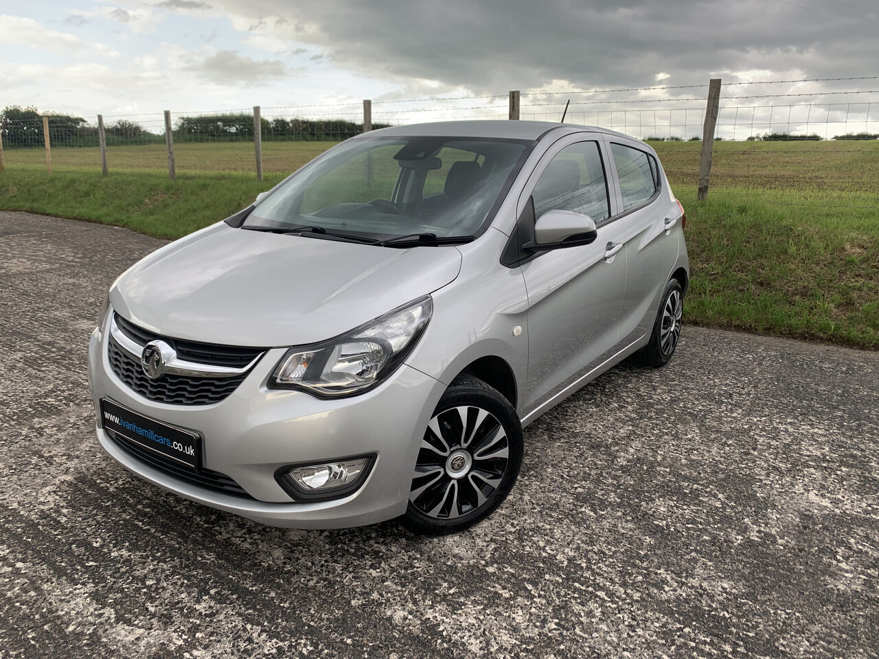Used Vauxhall Viva 2015 for sale - 76554083: Photo 1