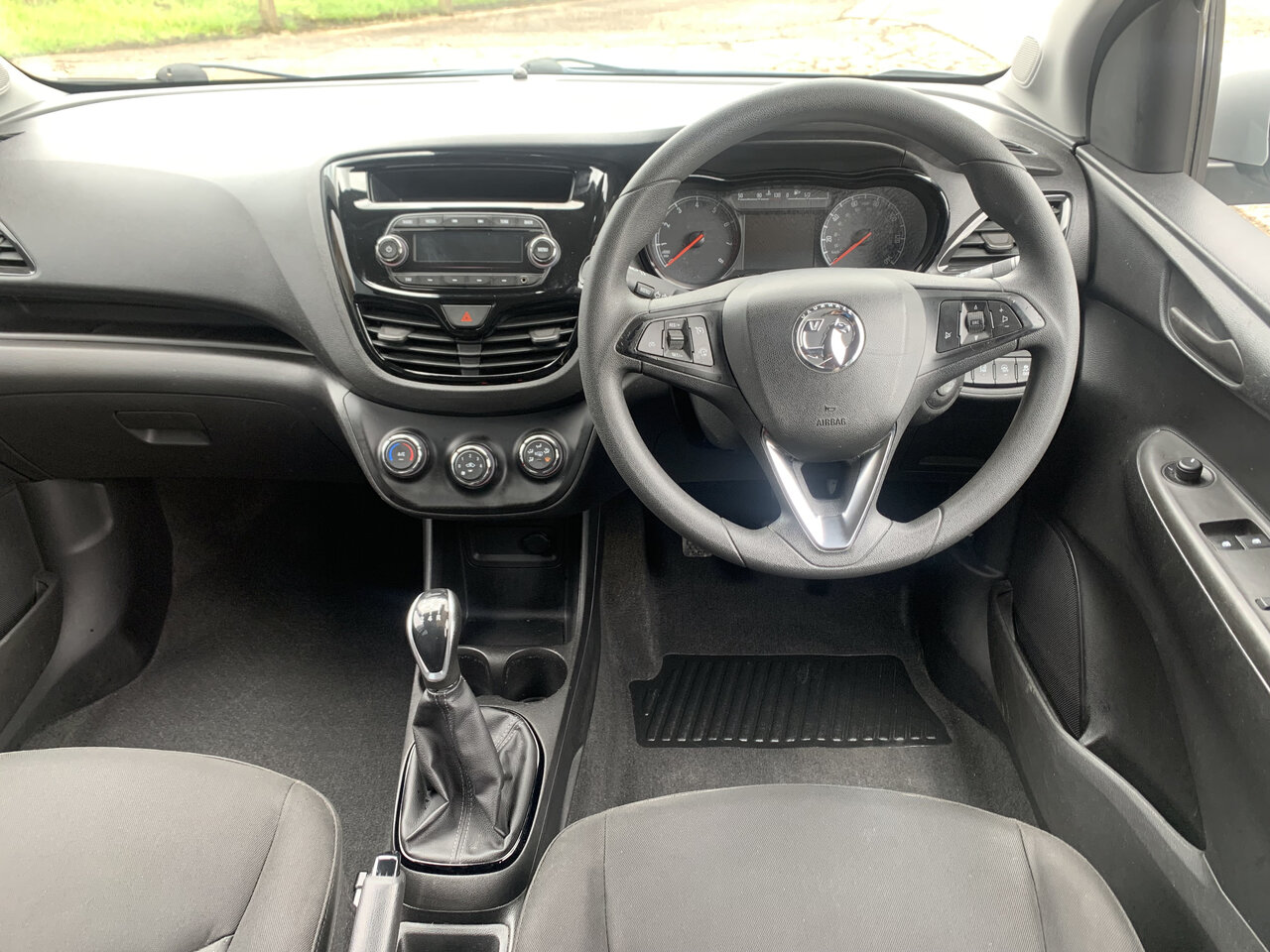 Used Vauxhall Viva 2015 for sale - 76554083: Photo 19