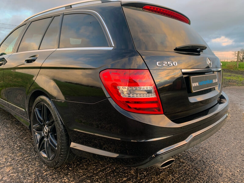 Used Mercedes-Benz C Class 2013 for sale - 76627440: Photo 12