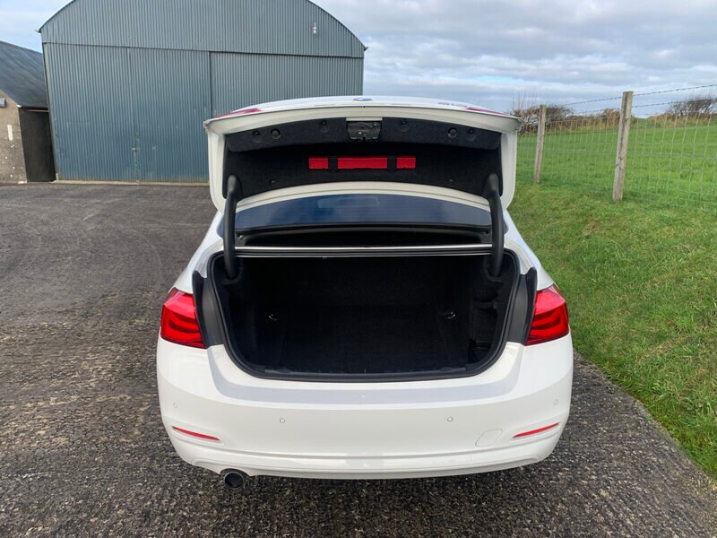 Used BMW 3 Series 2015 for sale - 76609415: Photo 40