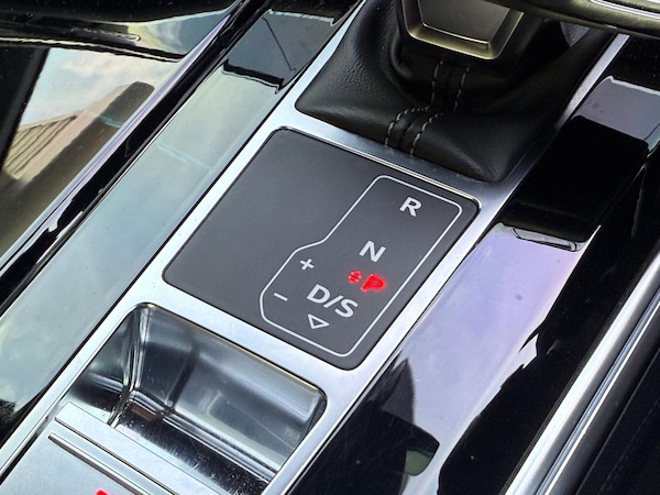 Used Audi RS6 Avant 2020 for sale - 76227704: Photo 10