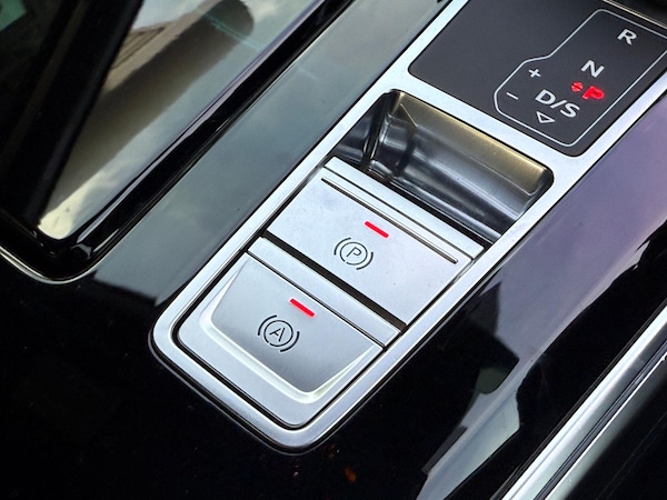Used Audi RS6 Avant 2020 for sale - 76227704: Photo 11