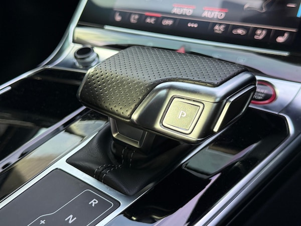 Used Audi RS6 Avant 2020 for sale - 76227704: Photo 9