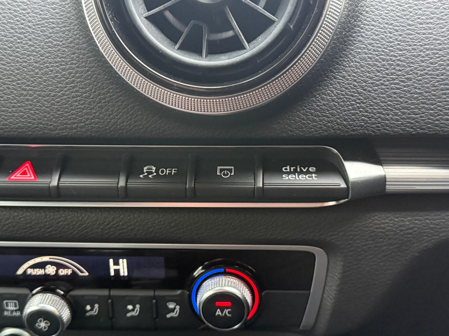 Used Audi A3 2017 for sale - 76689141: Photo 20