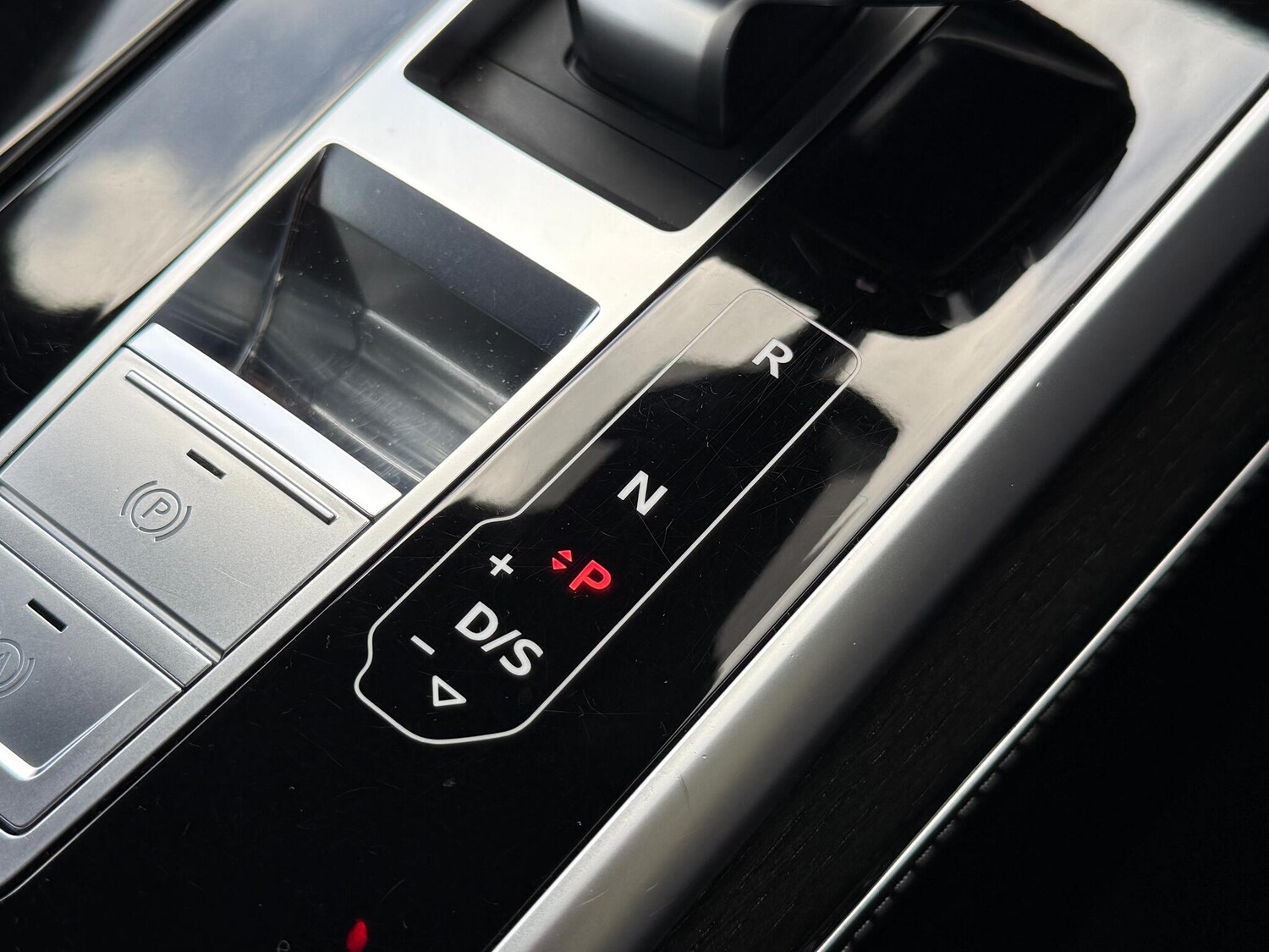 Used Audi Q8 for sale - 77646703: Photo 26